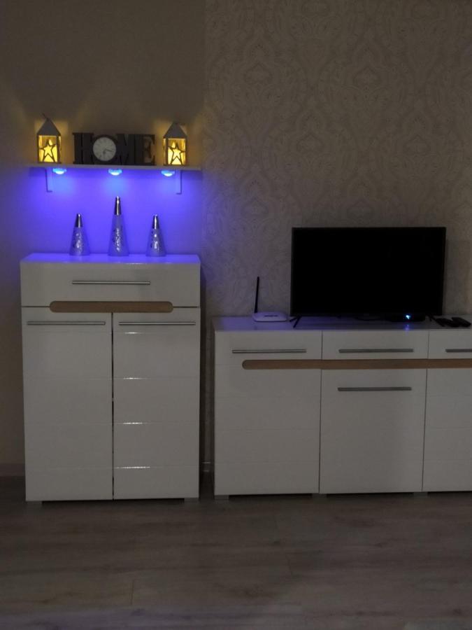 Apartment студия на проскуровской 16 *