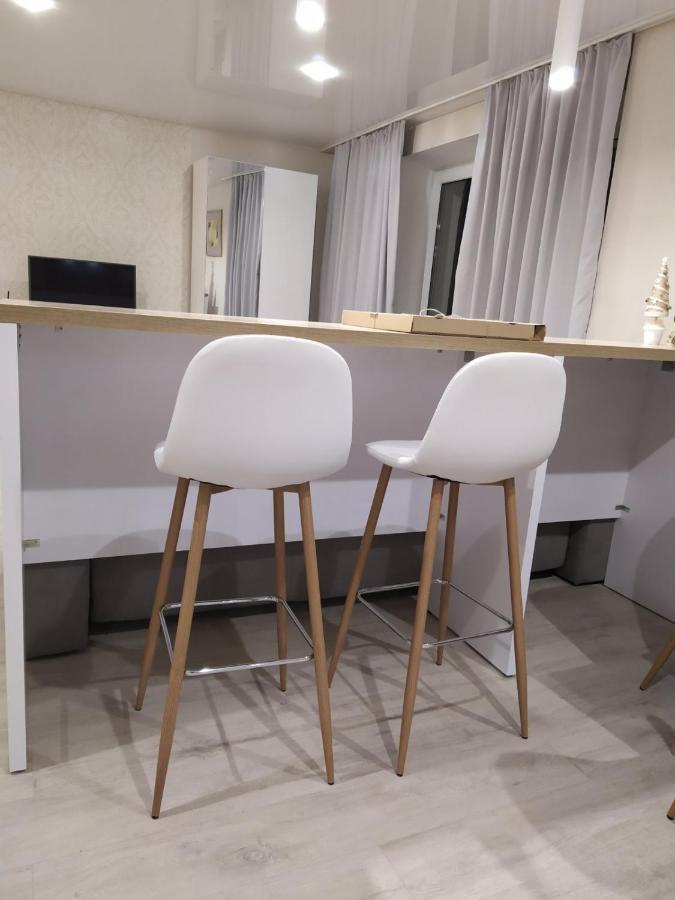 студия на проскуровской 16 Apartment