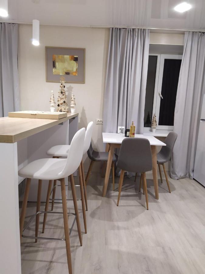 студия на проскуровской 16 Apartment